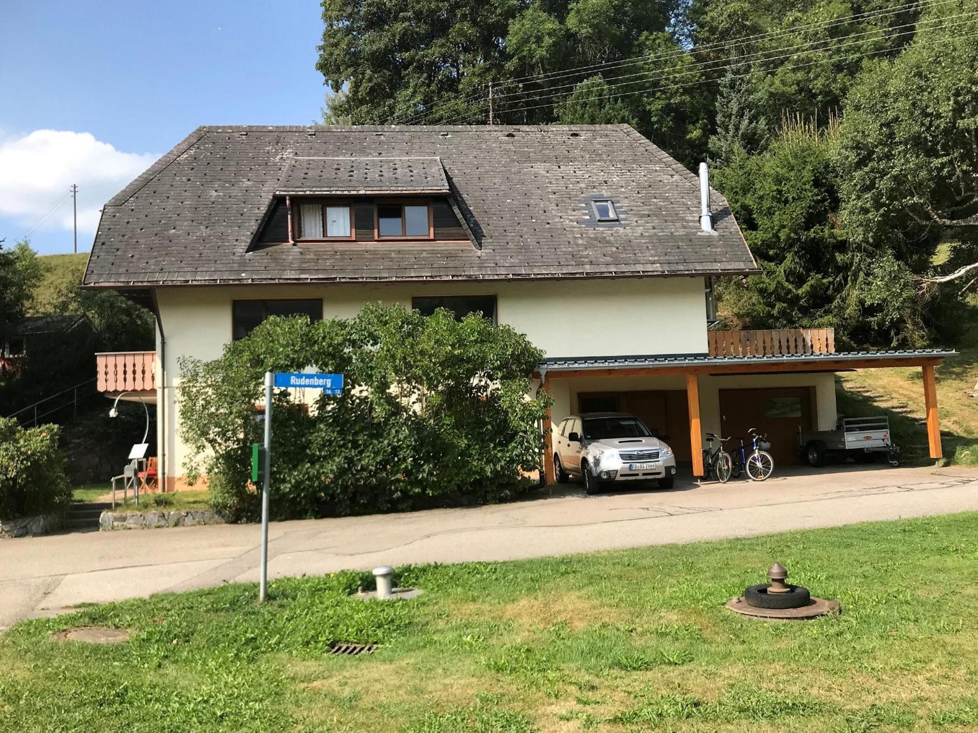 Ferienhaus Robin Титизее-Нойщат Екстериор снимка